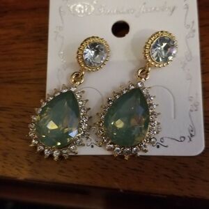 Elegant Gold and Crystal Drop Earrings In Sea Foam Green! New!!!
